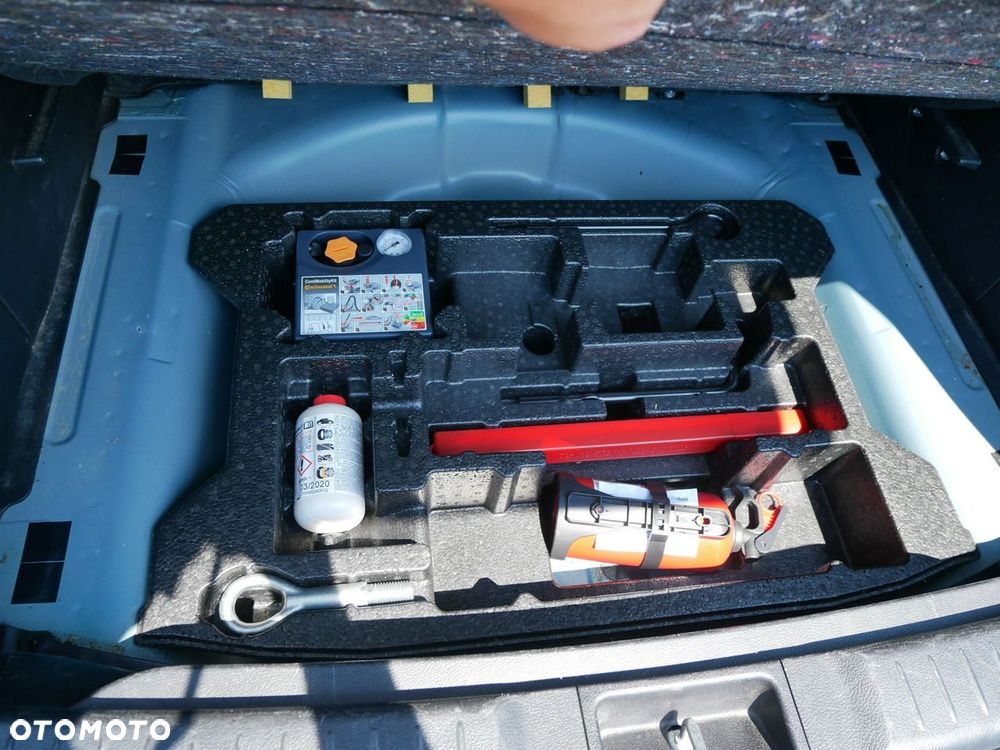 Suzuki Vitara 1.6 XLED 4WD - 28
