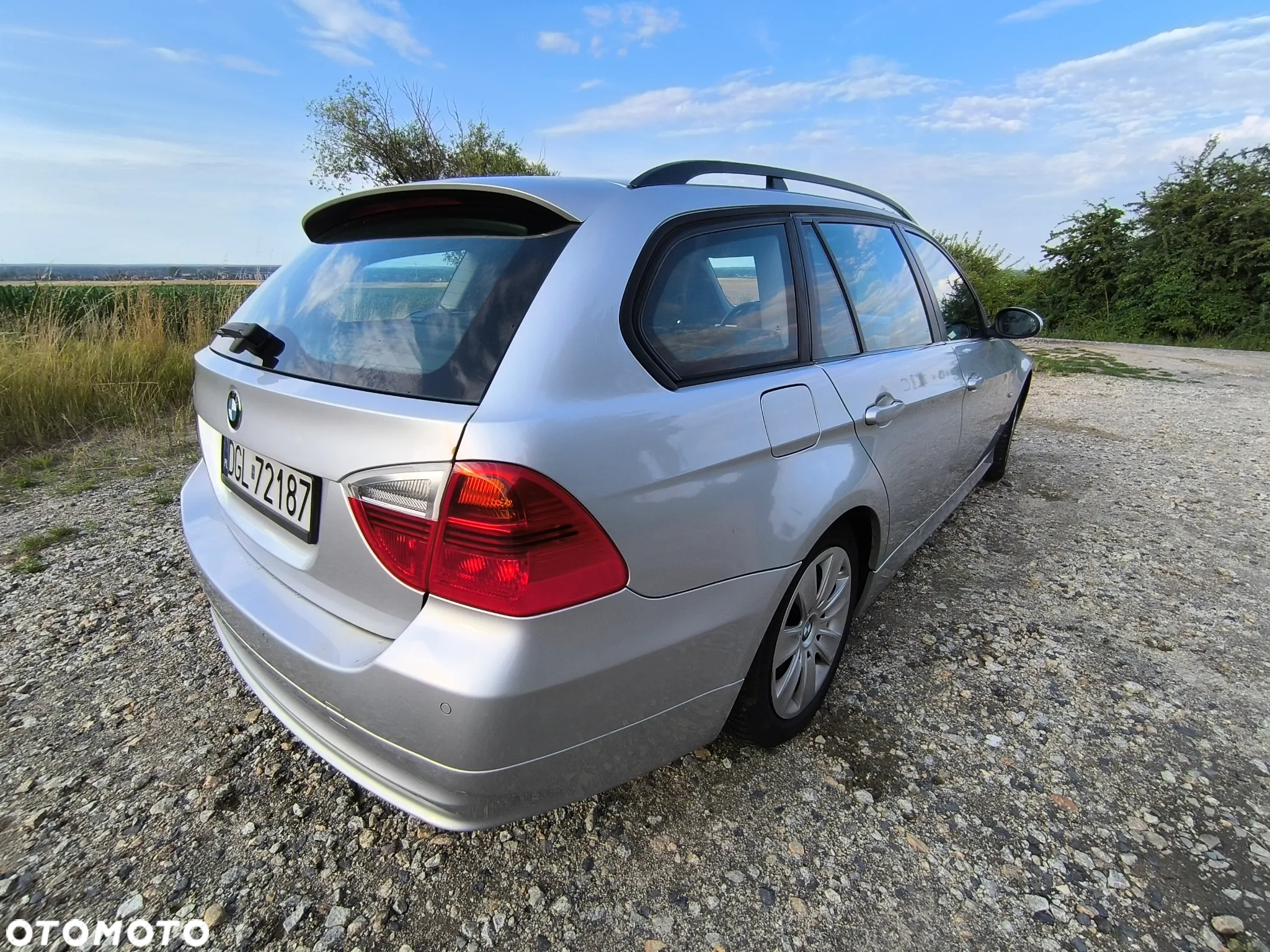 BMW Seria 3 318i - 3