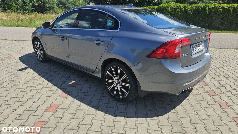 Volvo S60 T5 Inscription - 4