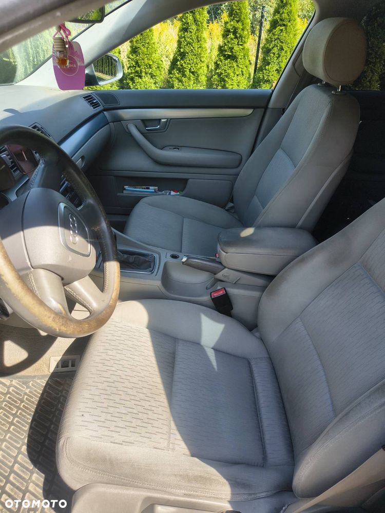 Audi A4 Avant 1.9 TDI - 10
