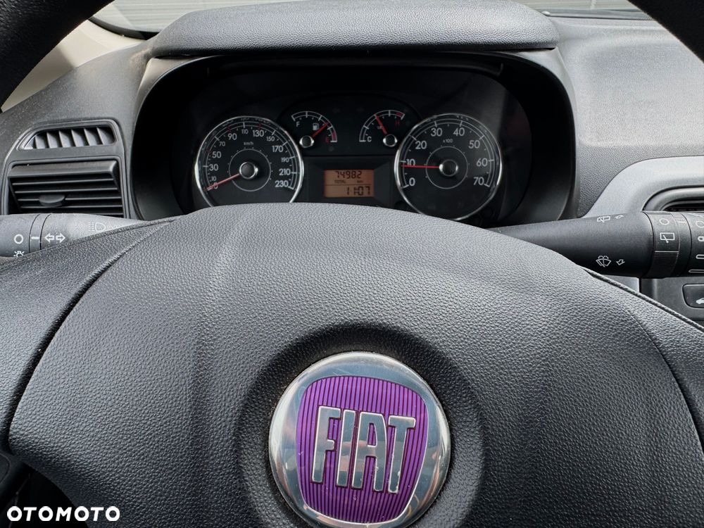 Fiat Punto 1.2 16V Active - 16
