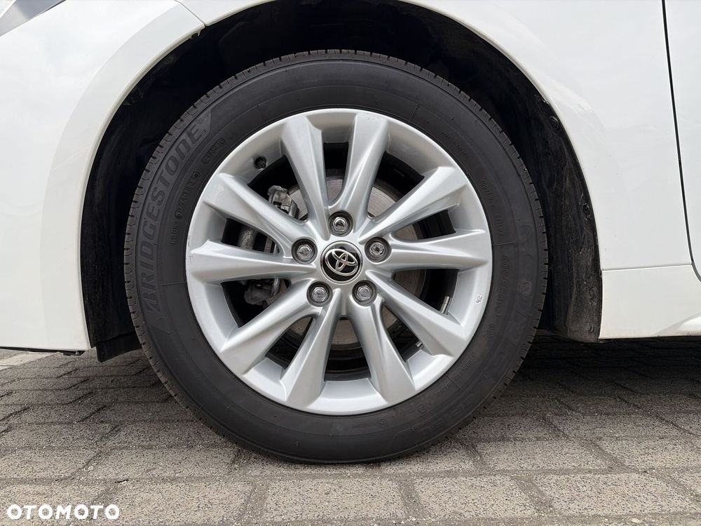Toyota Corolla 1.8 Hybrid Comfort - 13