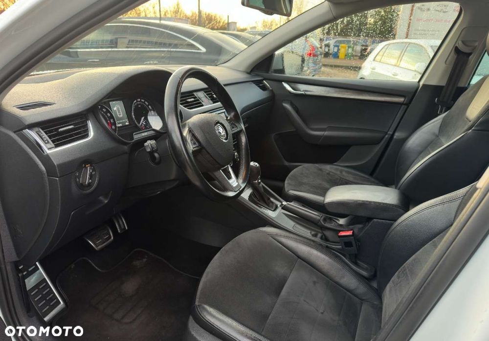 Skoda Octavia - 10