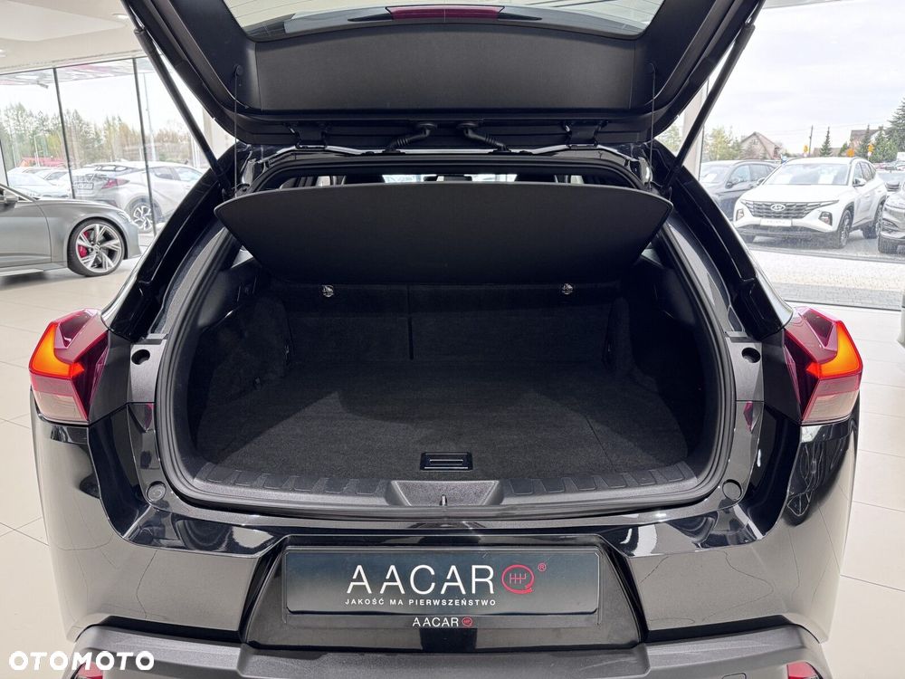 Lexus UX - 17