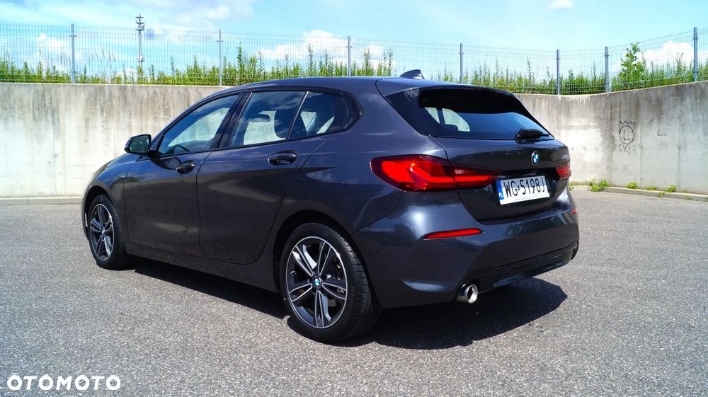 BMW Seria 1 118i Sport Line - 10