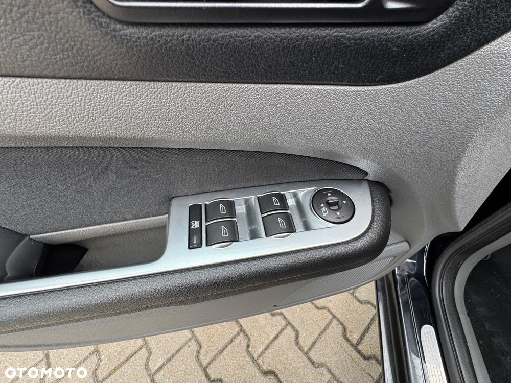 Ford Focus 1.6 TDCi Titanium - 13