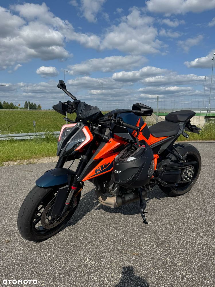 KTM Super Duke - 1