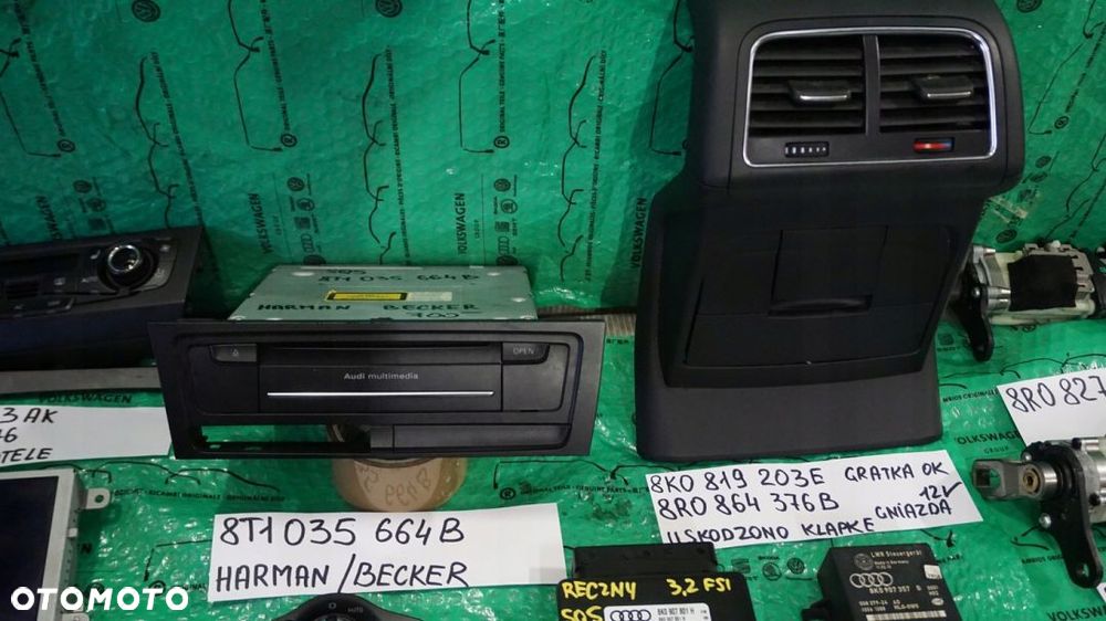 WŁĄCZNIK PRZYCISK ŚWIATEŁ AWARYJNYCH AUDI Q5 3.2 - 9