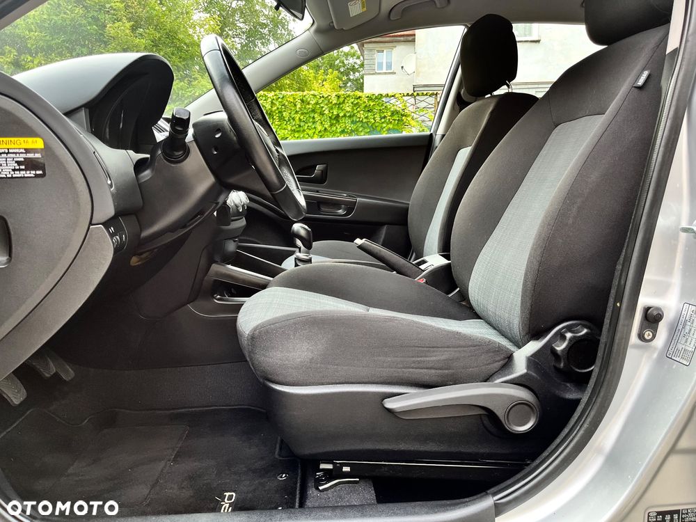 Kia Ceed 1.4 CVVT Attract - 25