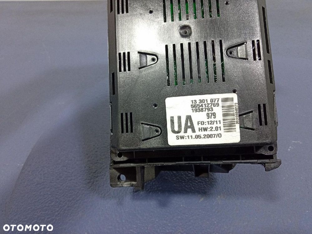 OPEL ZAFIRA B LIFT 08- RADIO FABRYCZNE CD30 MP3 WYŚWIETLACZ 13357123 - 13