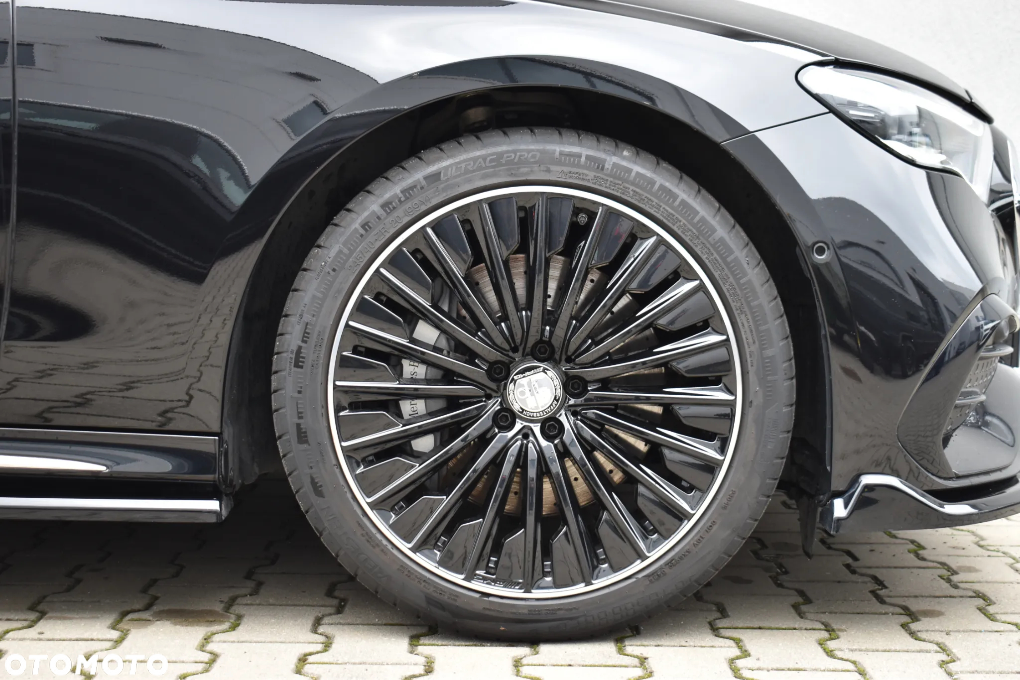 Mercedes-Benz Klasa E - 11
