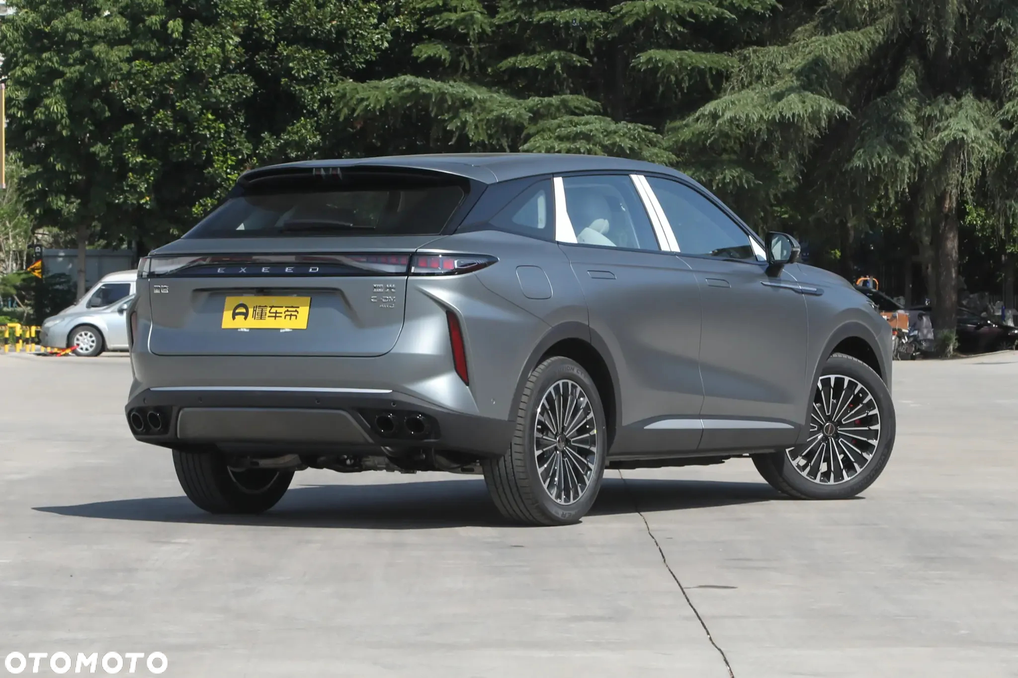 Omoda 9 1.5 Super Hybrid Exclusive AWD - 4