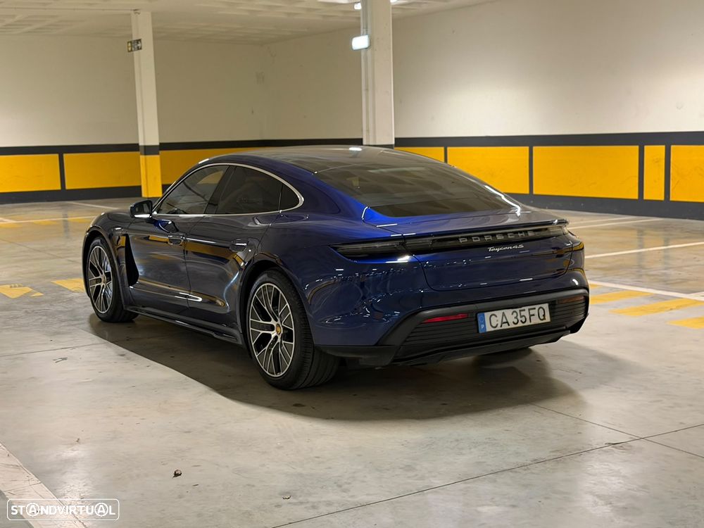 Porsche Taycan 4S - 6