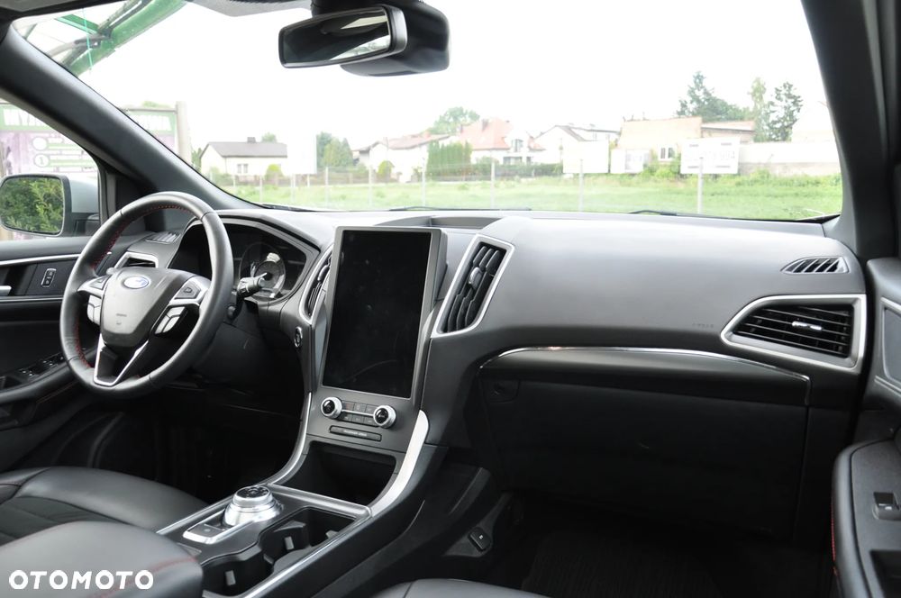 Ford Edge - 12