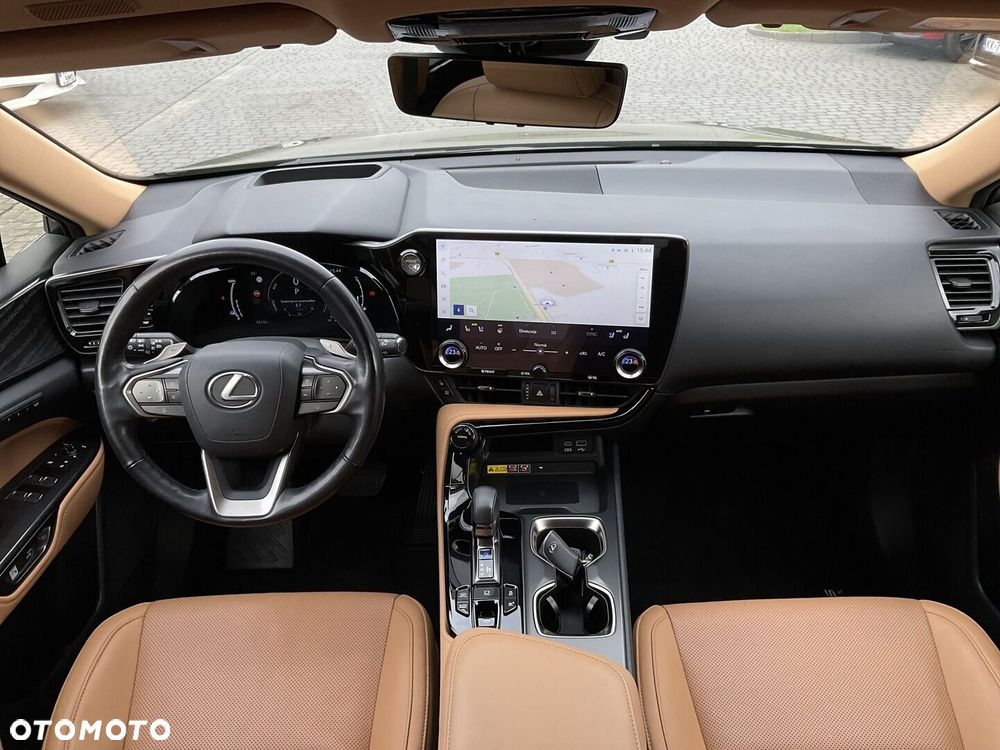 Lexus NX - 9