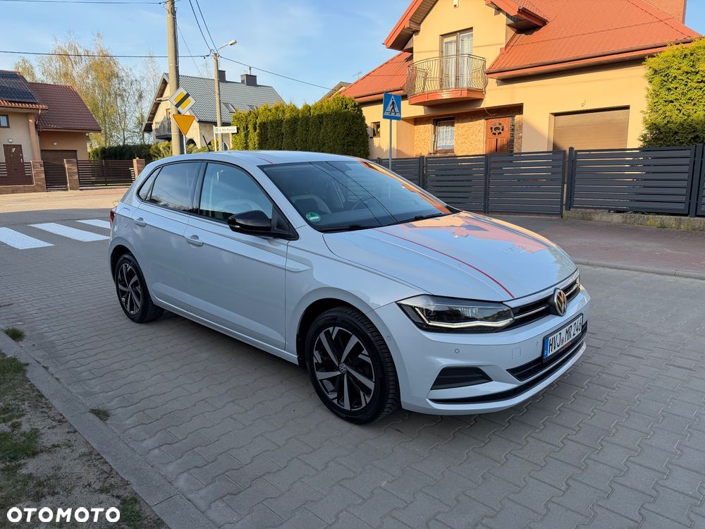 Volkswagen Polo - 2