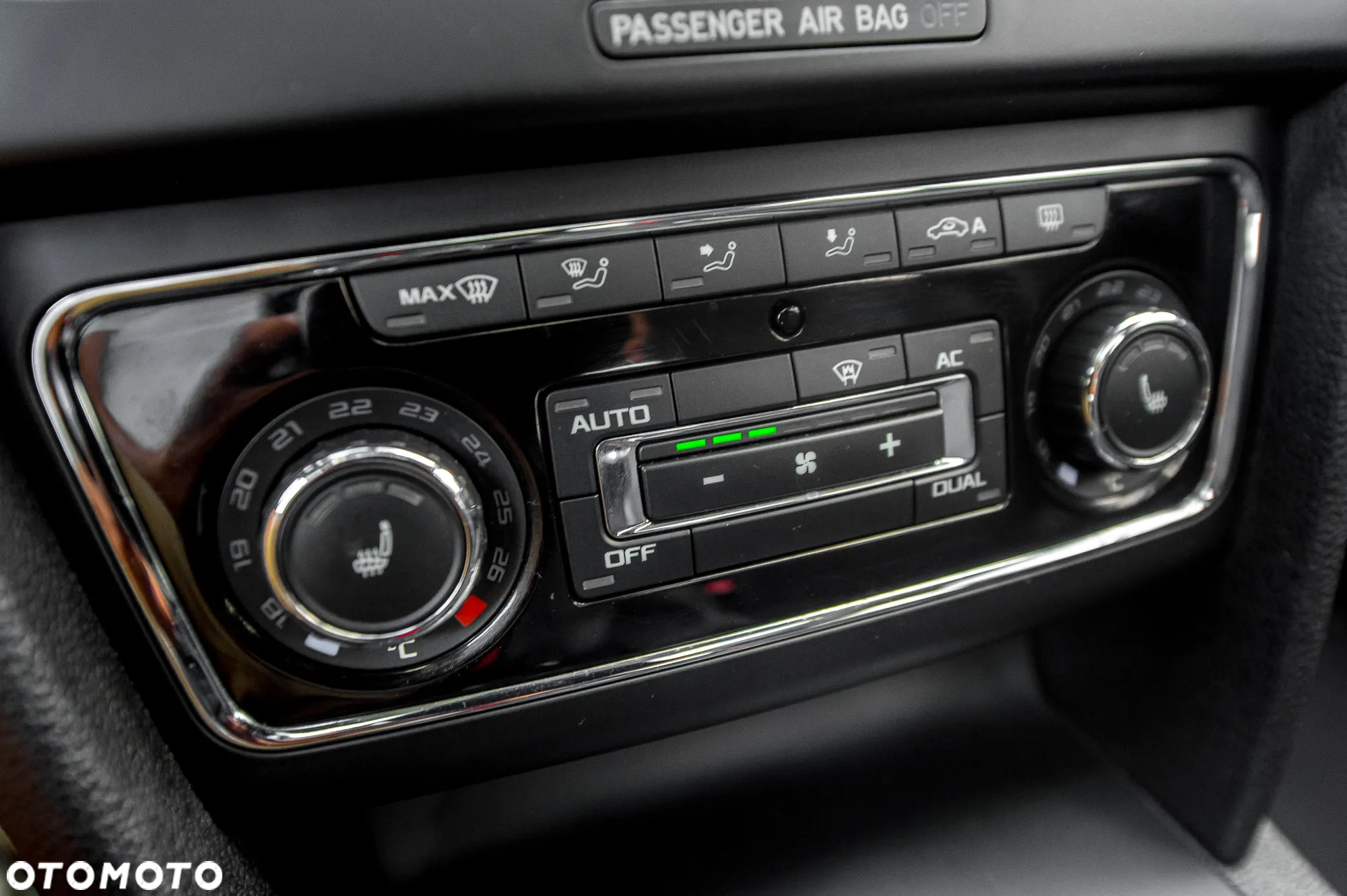 Skoda Superb 1.8 TSI DSG Exclusive - 35