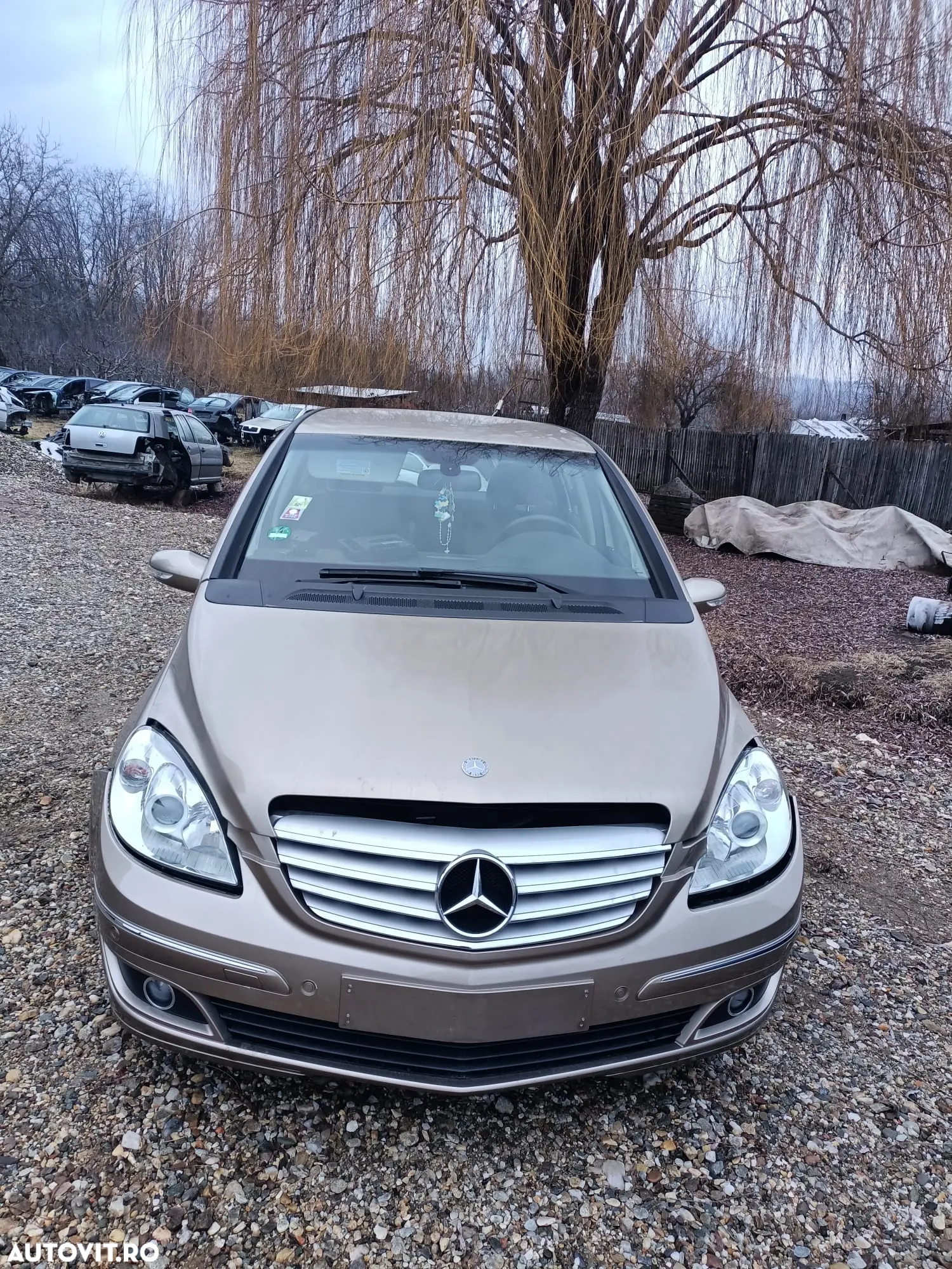Dezmembrez Mercedes B Class W245 - 8