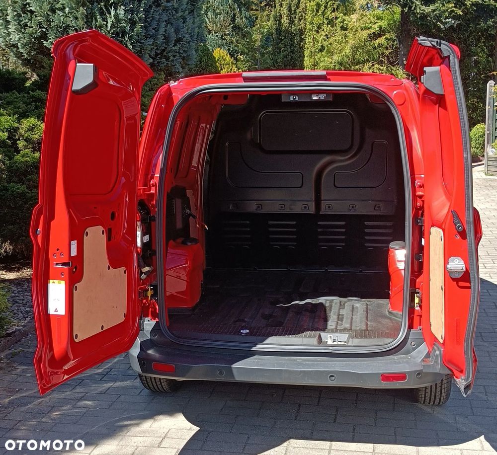 Ford TRANSIT COURIER - 10