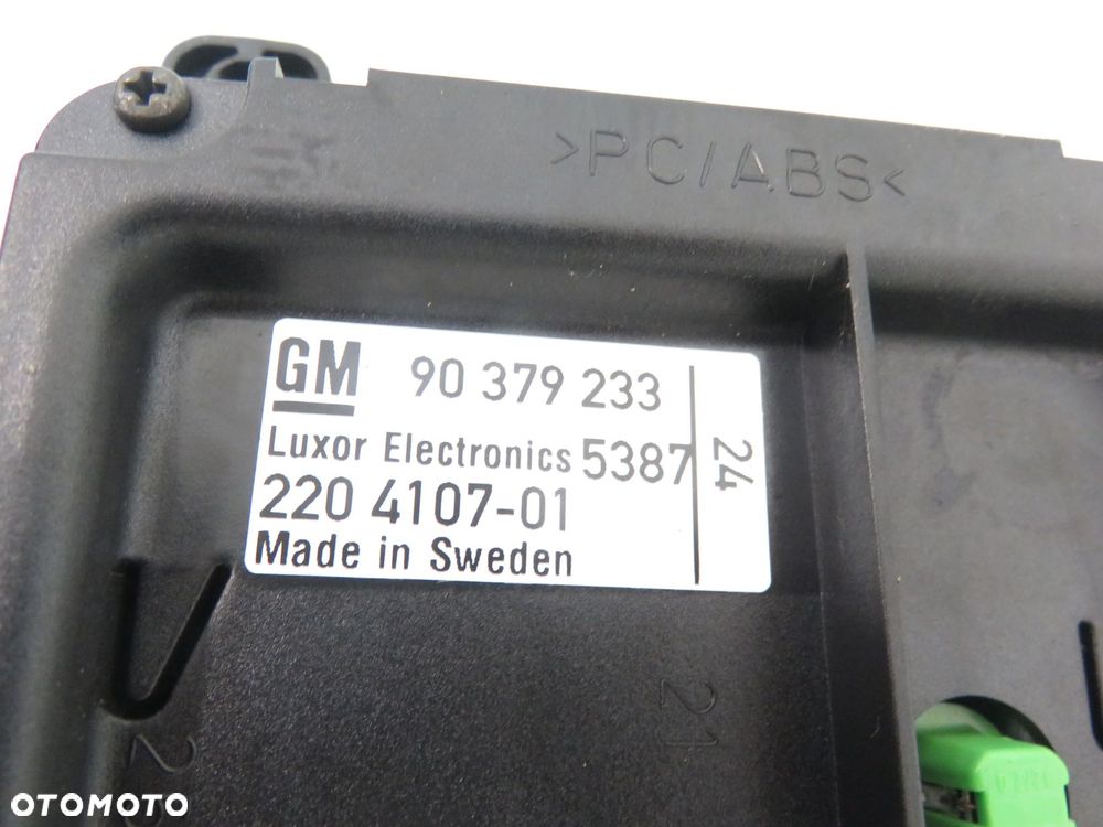 LICZNIK OPEL OMEGA B 2.0 90379233 220410701 - 2