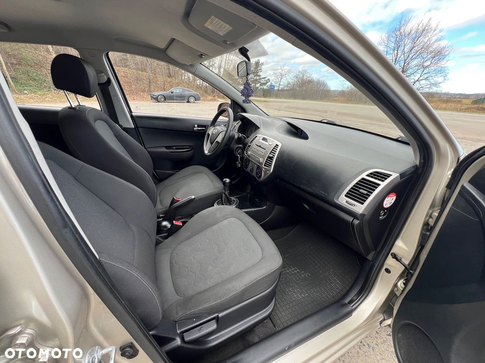 Hyundai i20 1.2 Classic - 12