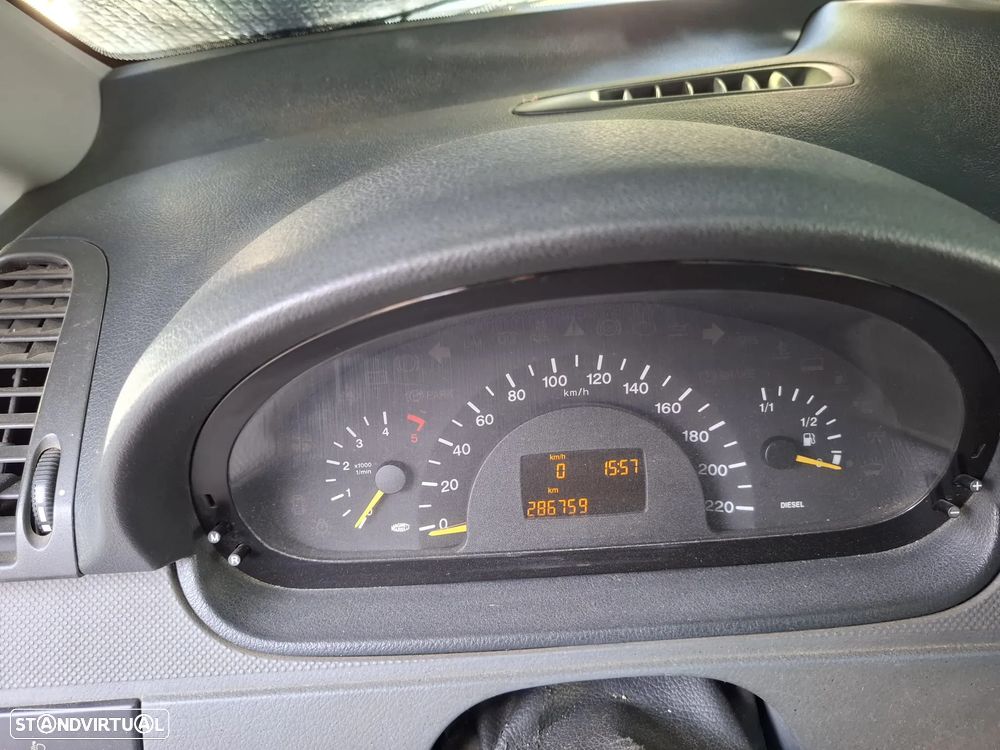 Mercedes-Benz Vito 109 CDi/34 6L Longo - 8