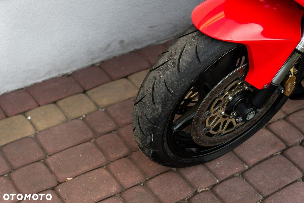 Honda CBR - 9