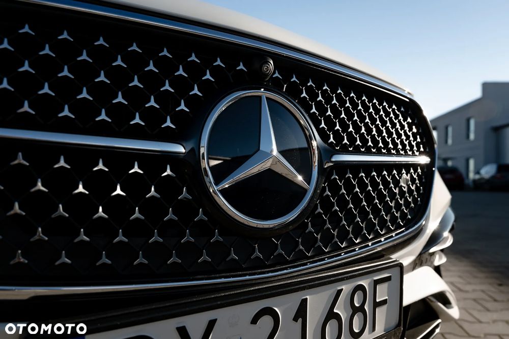 Mercedes-Benz Klasa E 220 d mHEV AMG 9G-Tronic - 7