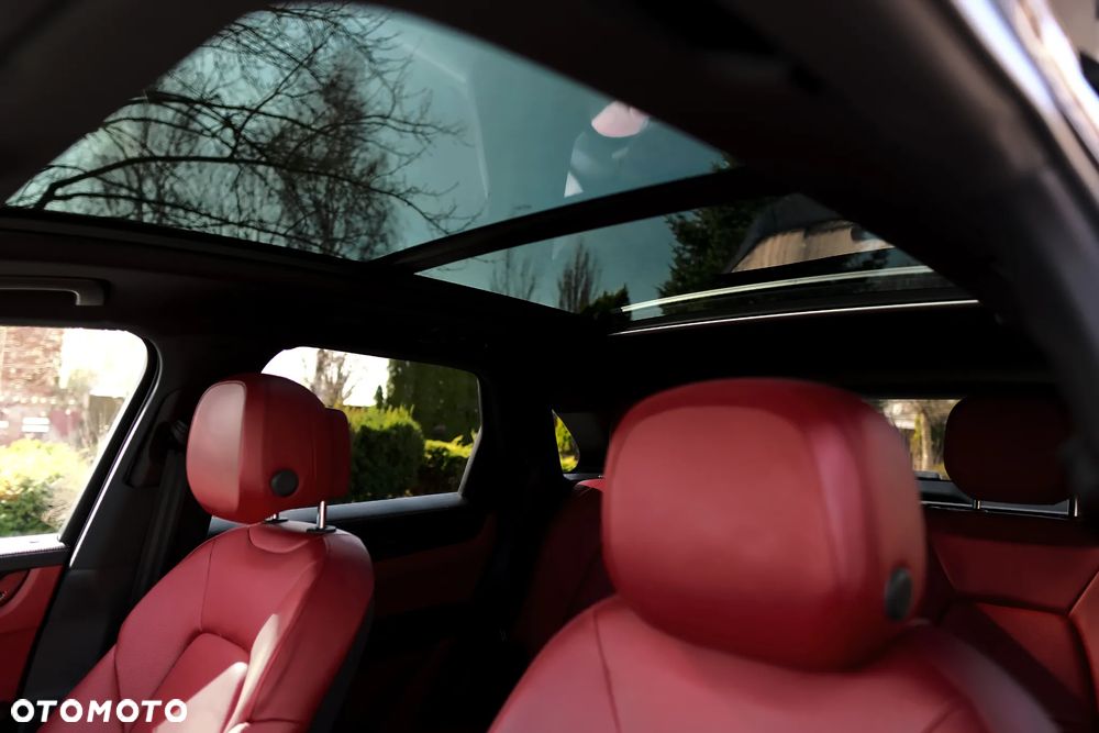 Porsche Cayenne Tiptronic S - 18