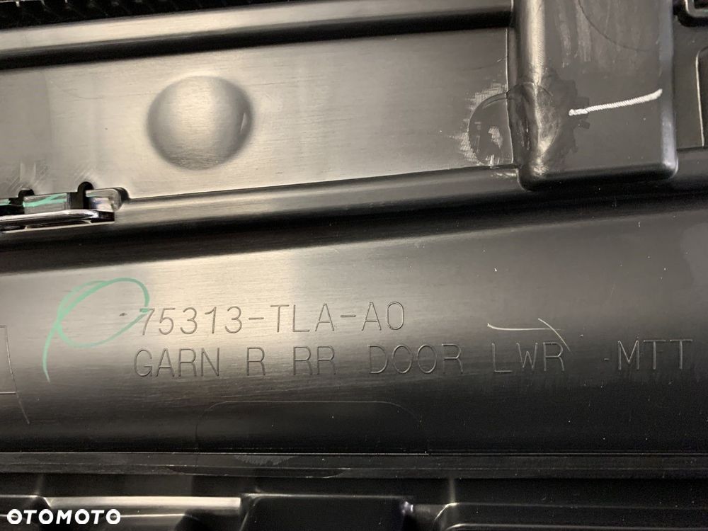 NOWA ORYGINALNA LISTWA DRZWI PRAWA TYLNA PRAWY TYŁ HONDA CRV V 5 18-26 75313-TLA-A01 - 7