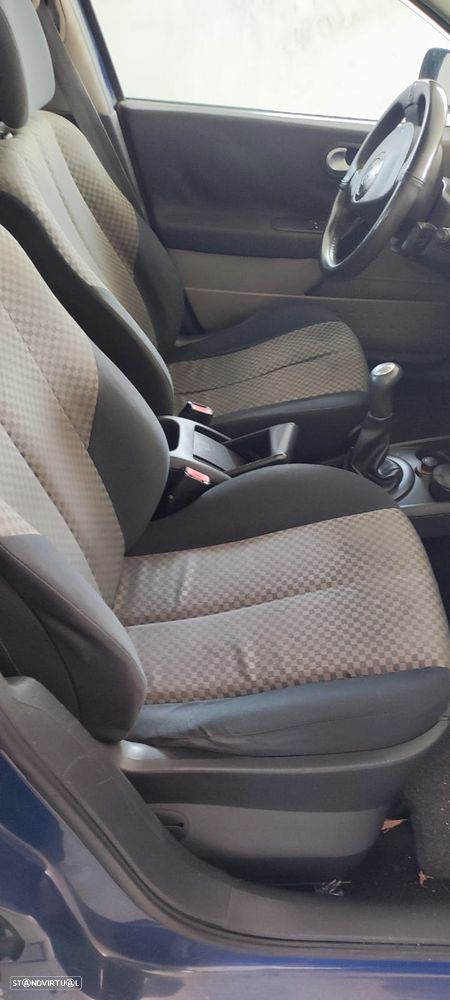 Renault Mégane Break 1.5 dCi Dynamique - 9