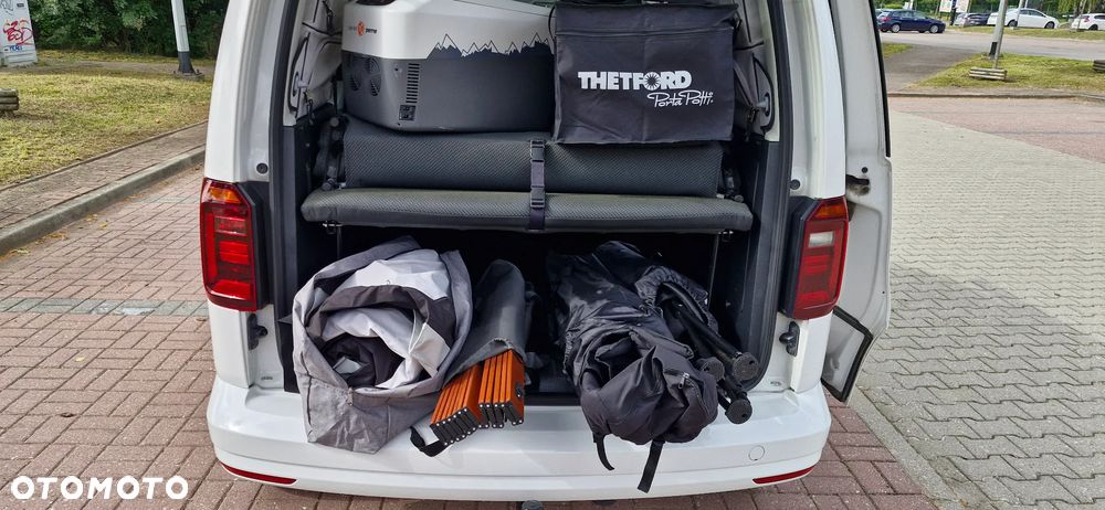Volkswagen Caddy 2.0 California - 8