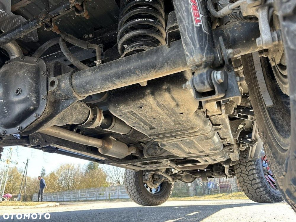 Jeep Wrangler - 34