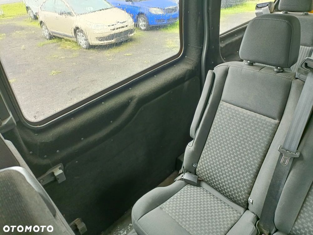 Ford Transit - 11