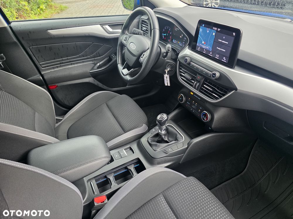 Ford Focus 1.5 EcoBoost STart-Stopp-System TITANIUM - 16