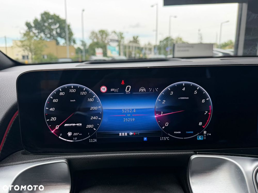Mercedes-Benz GLB AMG 35 4-Matic - 24