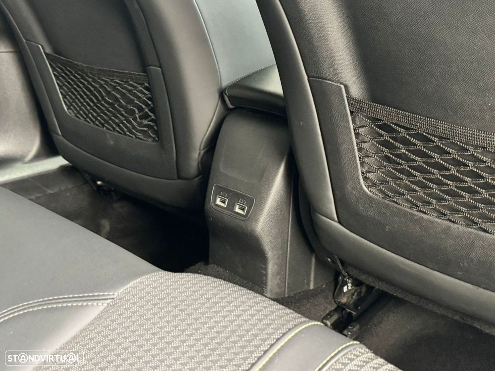 Peugeot 2008 1.2 PureTech GT - 19