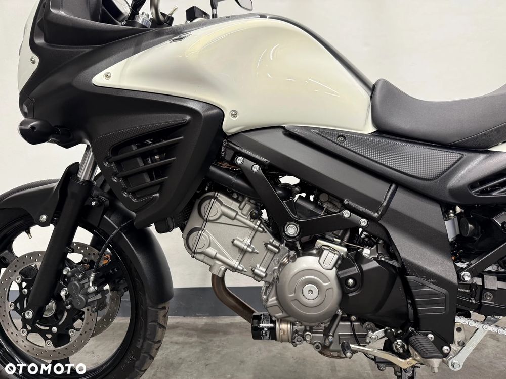 Suzuki V-STROM - 11