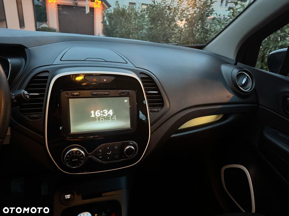 Renault Captur - 25