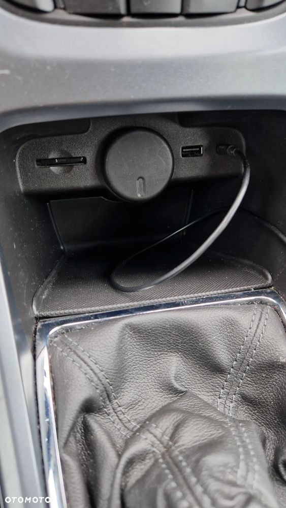 Opel Astra 1.4 Turbo - 38