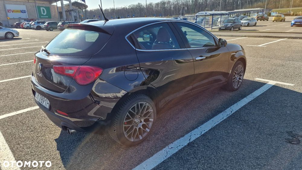 Alfa Romeo Giulietta - 4