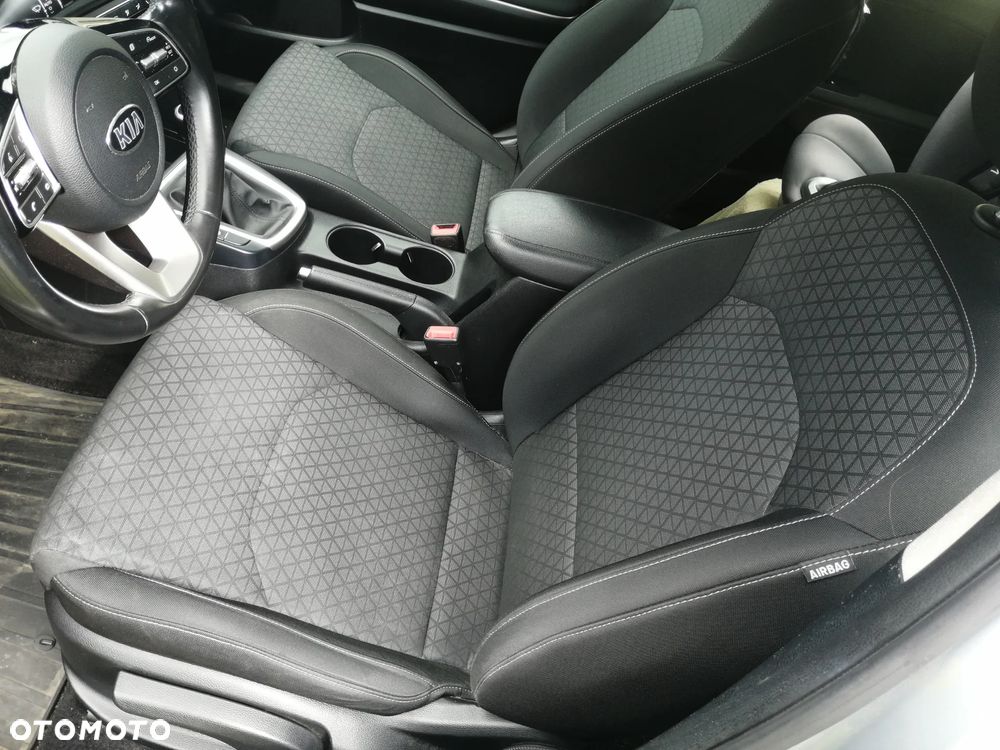 Kia Ceed 1.6 CRDi SCR L Business Line - 9