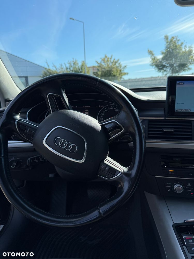 Audi A6 Avant - 16