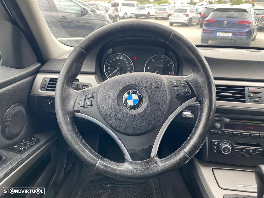 BMW 320 dA - 6