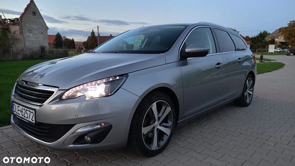 Peugeot 308 - 3
