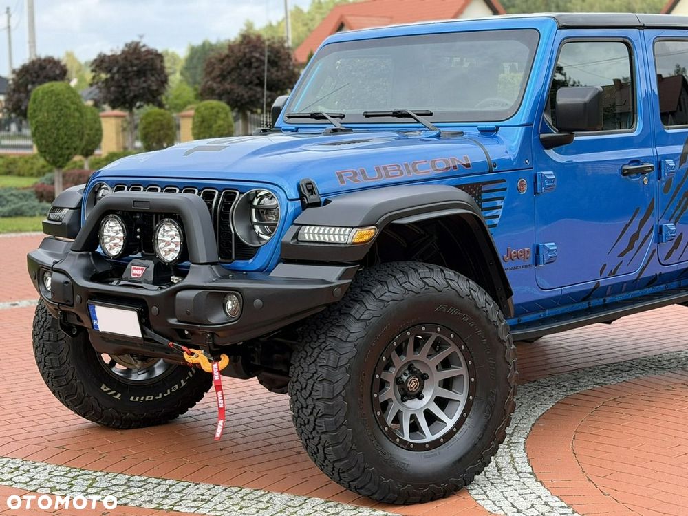 Jeep Wrangler - 8