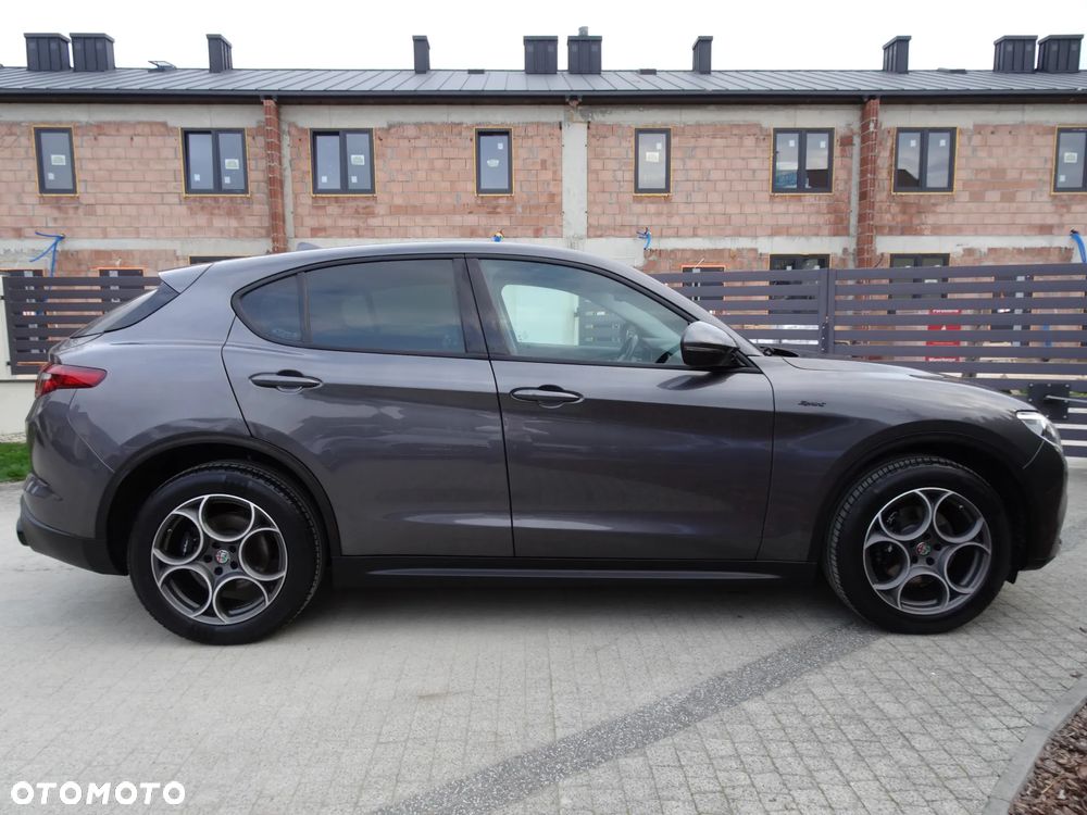 Alfa Romeo Stelvio 2.0 Turbo Sprint Q4 - 7