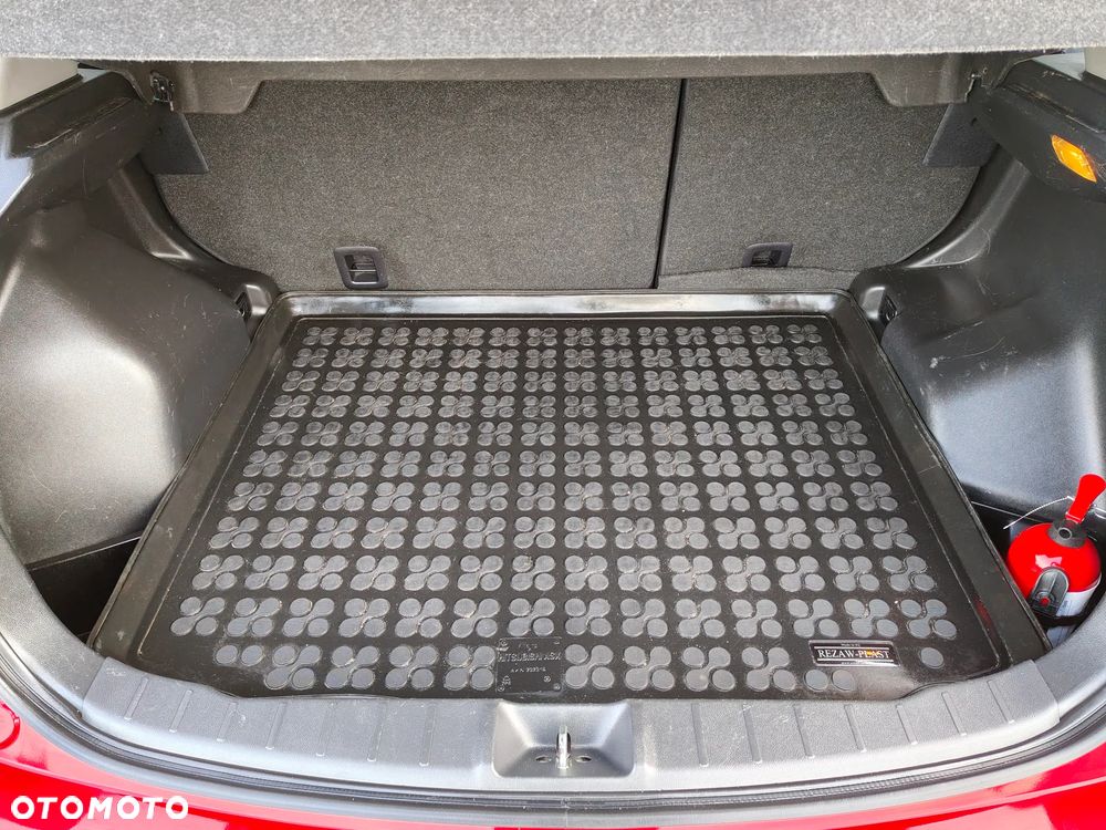 Mitsubishi ASX 1.6 Intense - 40