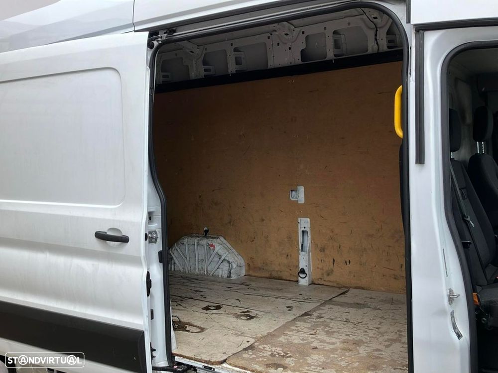 Ford Transit - 9
