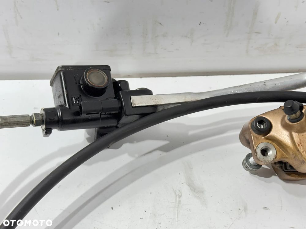 Zacisk pompa tył Piaggio Hexagon 125 LX - 7